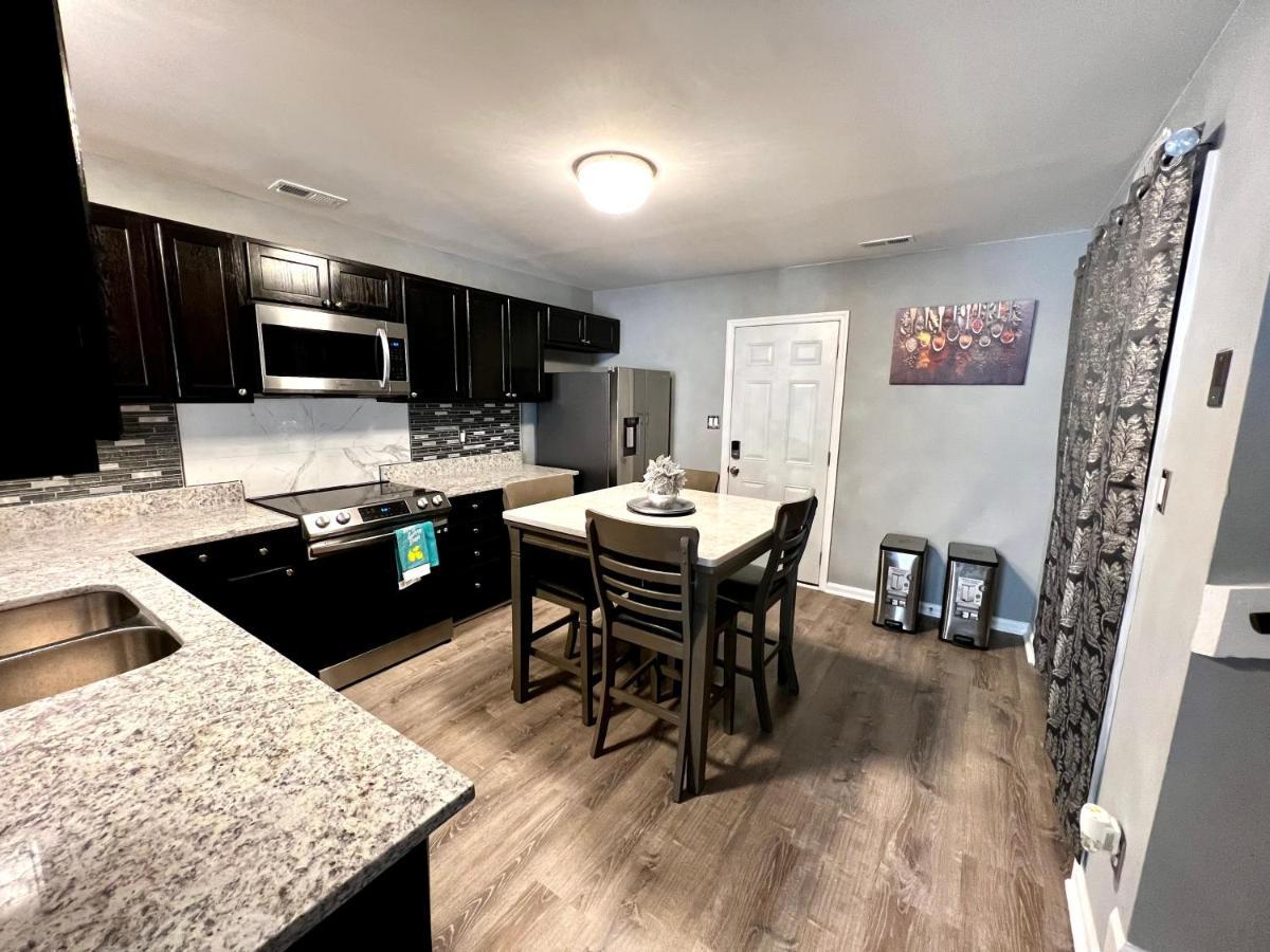 Luxury Townhome Jacksonville, Nc Екстериор снимка